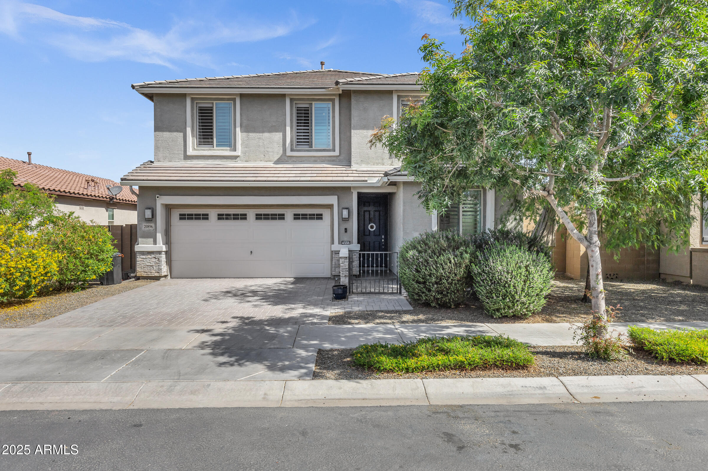 20896 E SWAN Drive