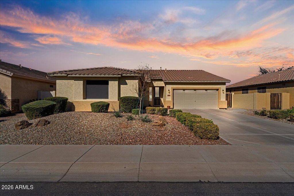 Photo of 2124 E Oakland Street, Chandler, AZ 85225 (MLS # 6981801)