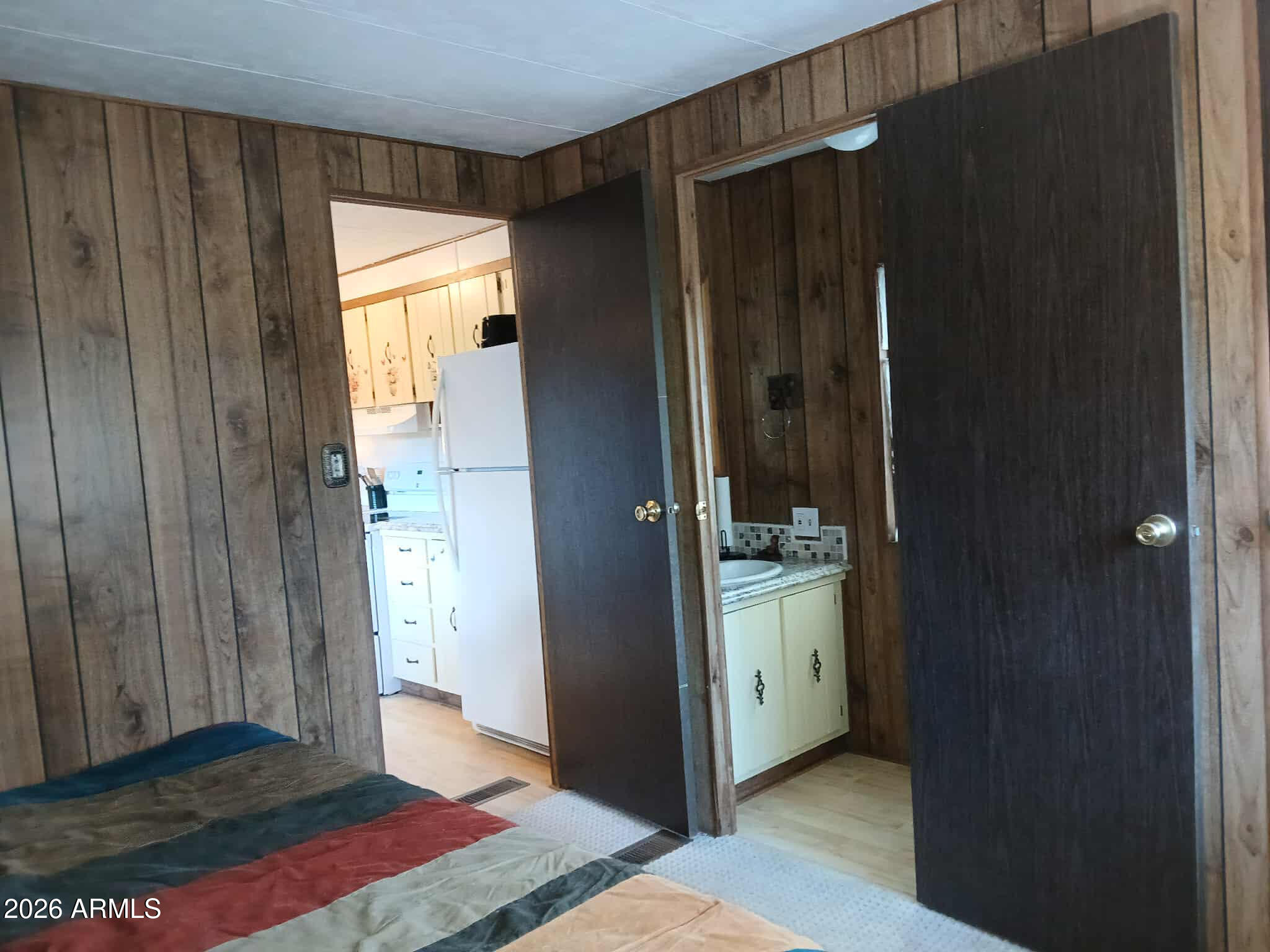 INDIAN CREEK, PONDEROSA PARK - Residential