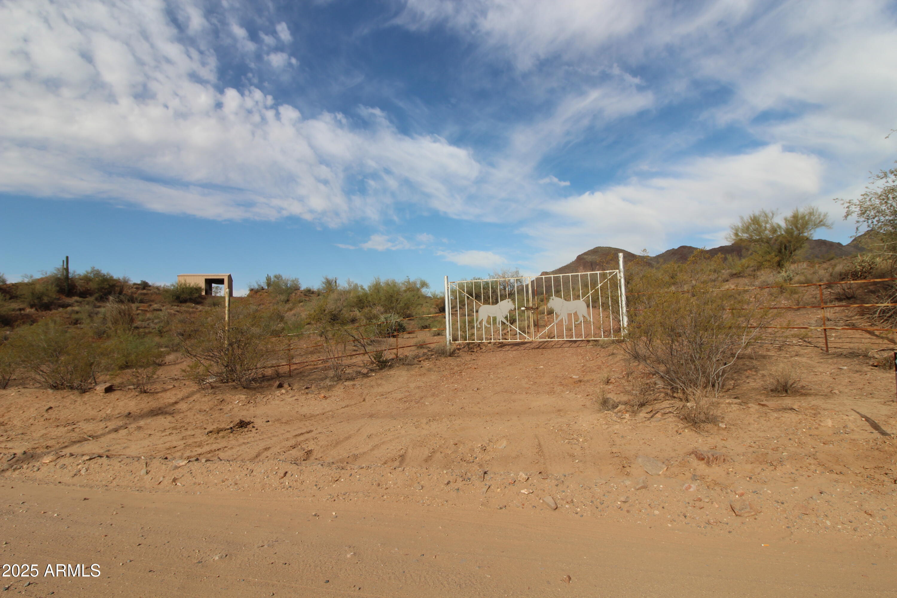 Listing image 4