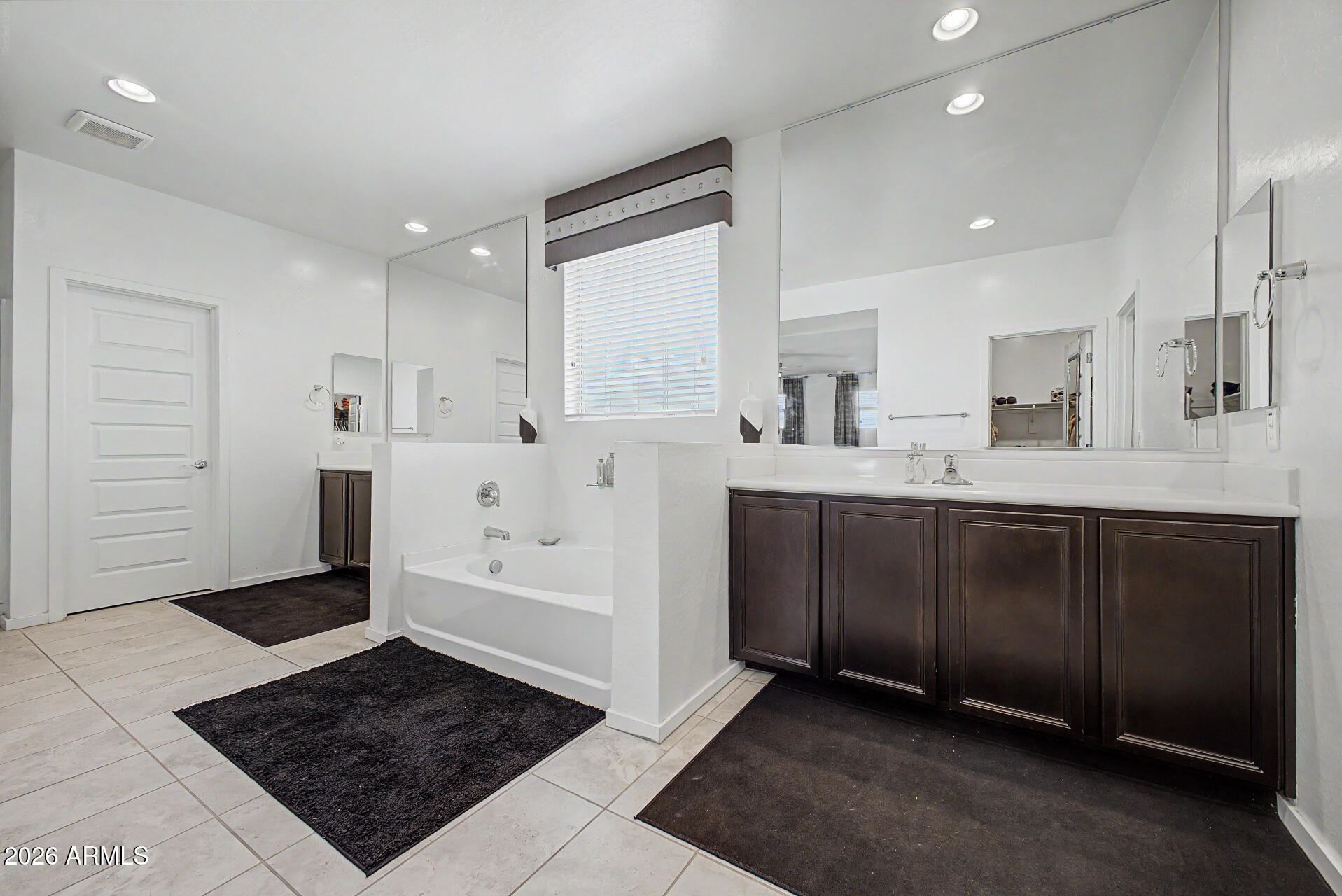 1196 W Blue Ridge Drive