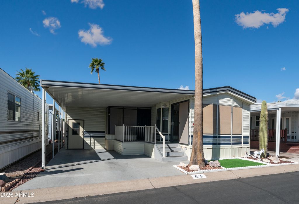 Photo of 43 Iron Ore Drive, Apache Junction, AZ 85119 (MLS # 6988212)