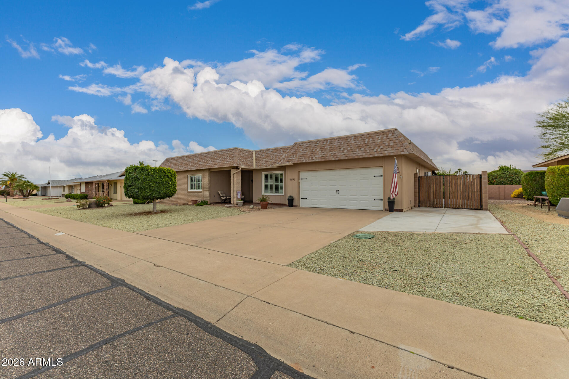 9615 W Willowbrook Drive