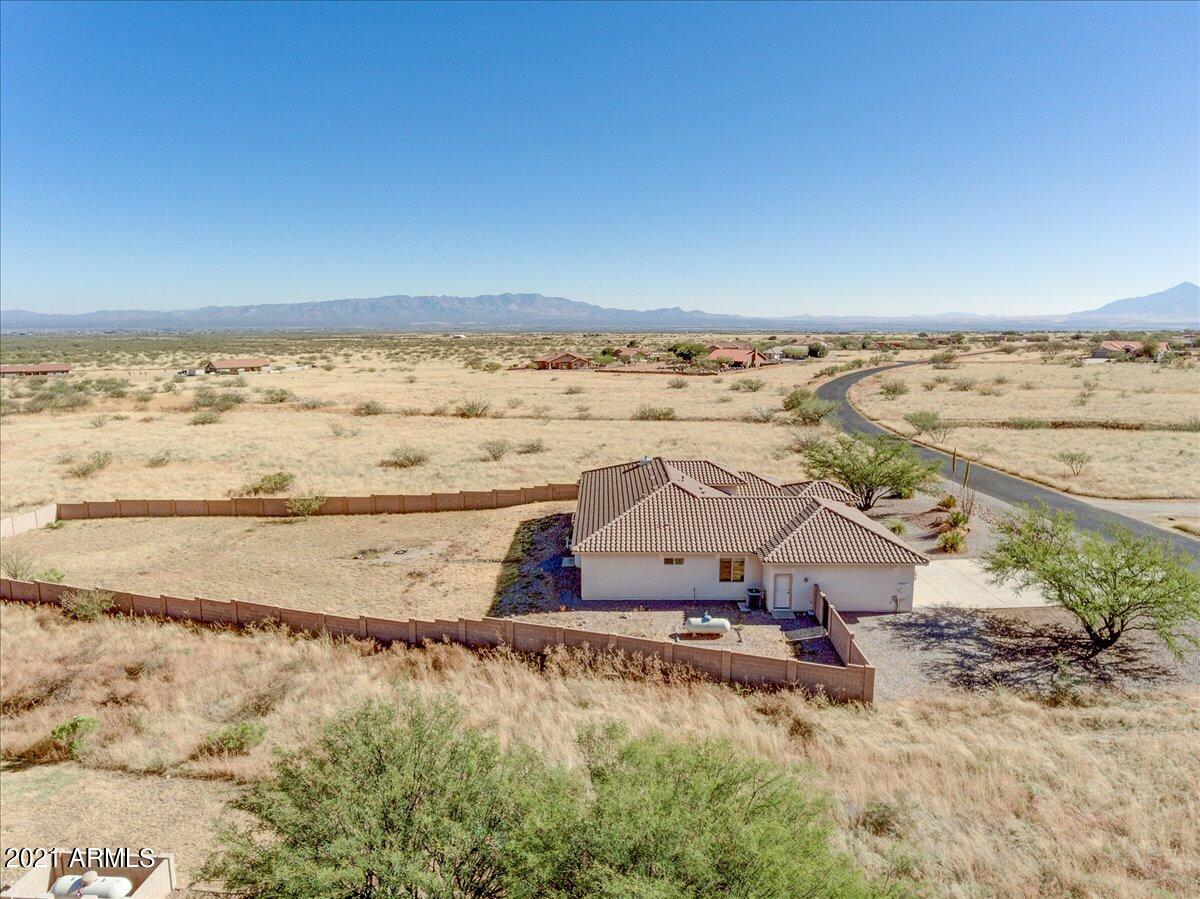 VISTA DEL ORO - Residential