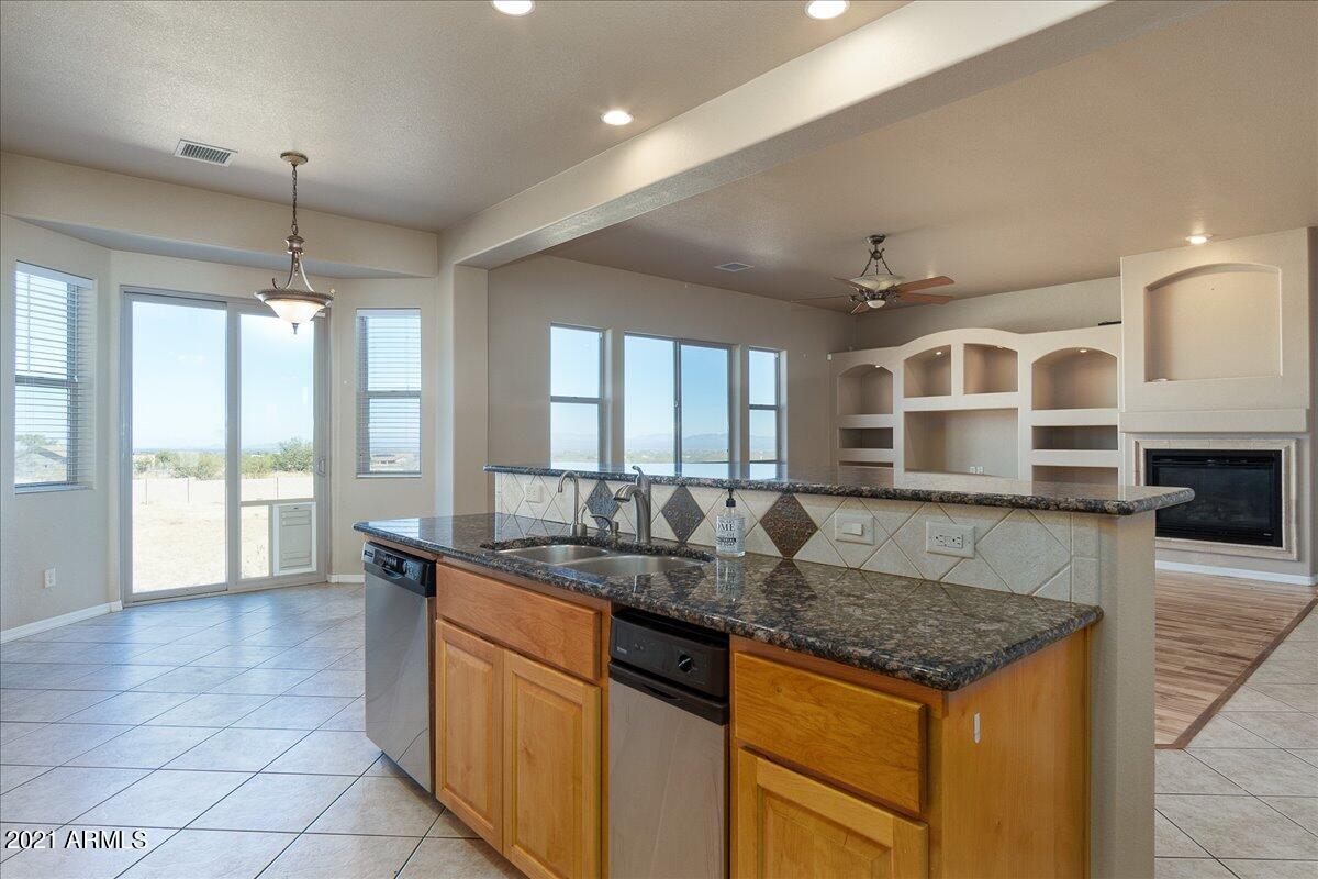 VISTA DEL ORO - Residential