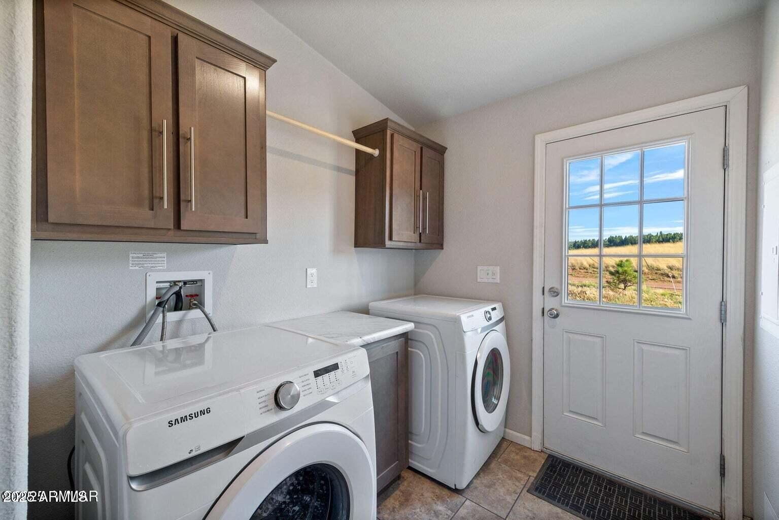 LUNA LAKE VILLAGE - Residential