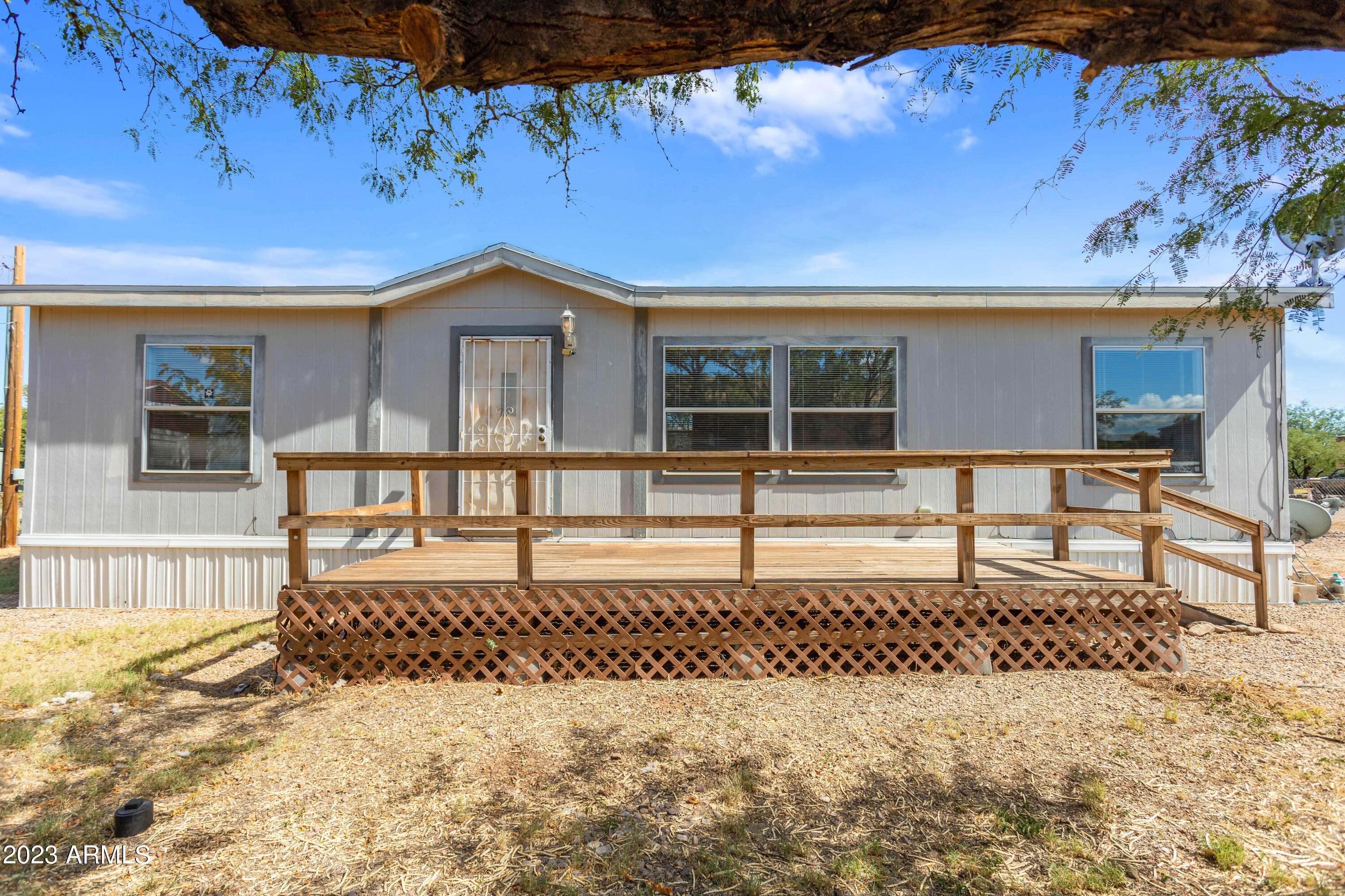 HODGINS ACRES - Residential