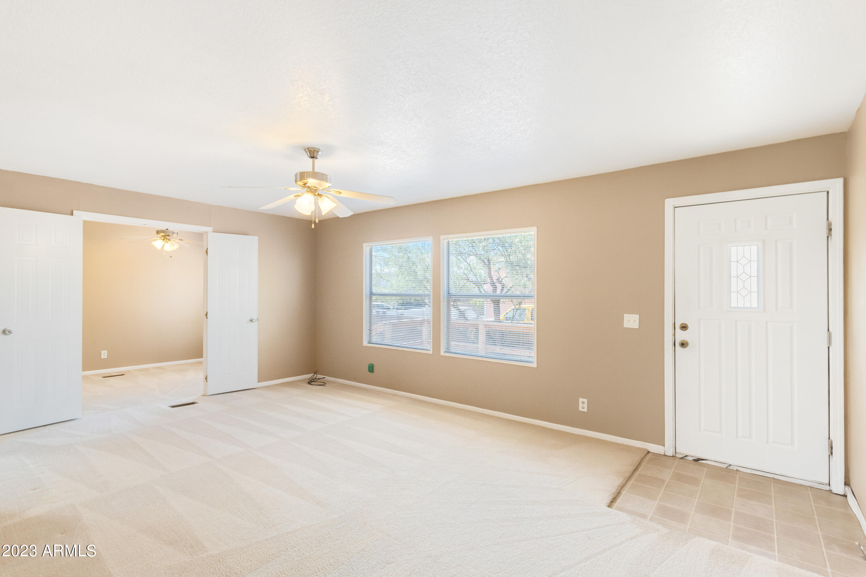 HODGINS ACRES - Residential
