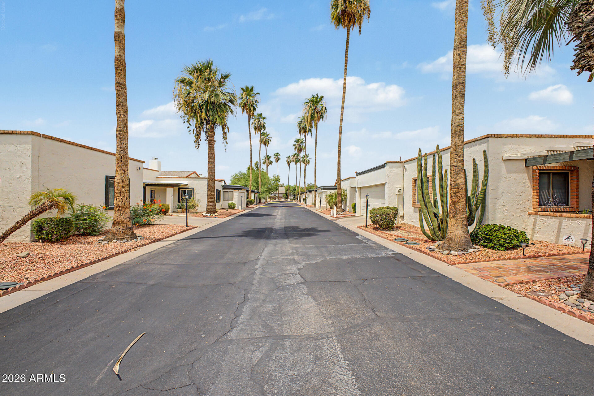 6559 N VILLA MANANA Drive