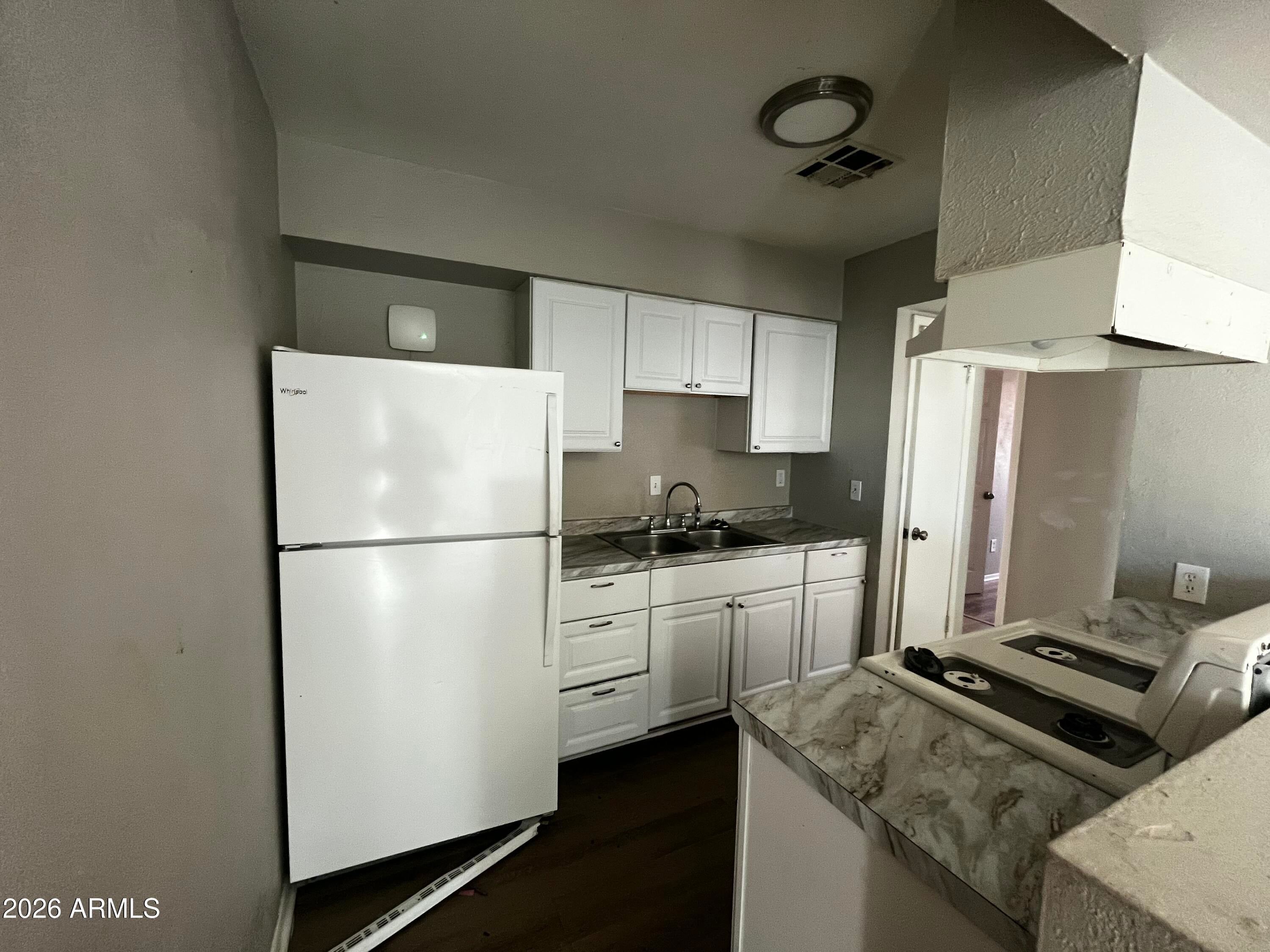 7301 W HEATHERBRAE Drive