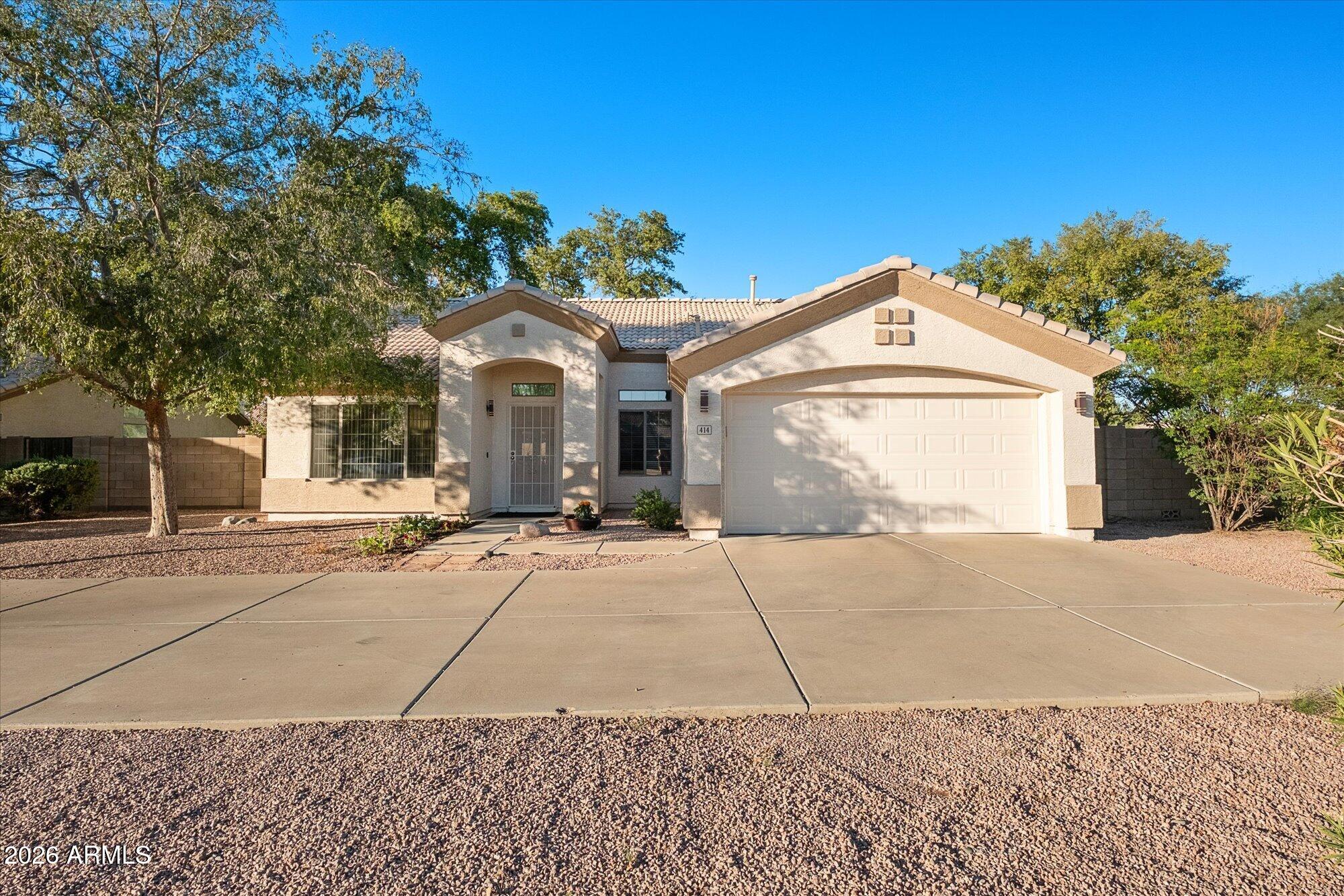 414 W Comstock Court