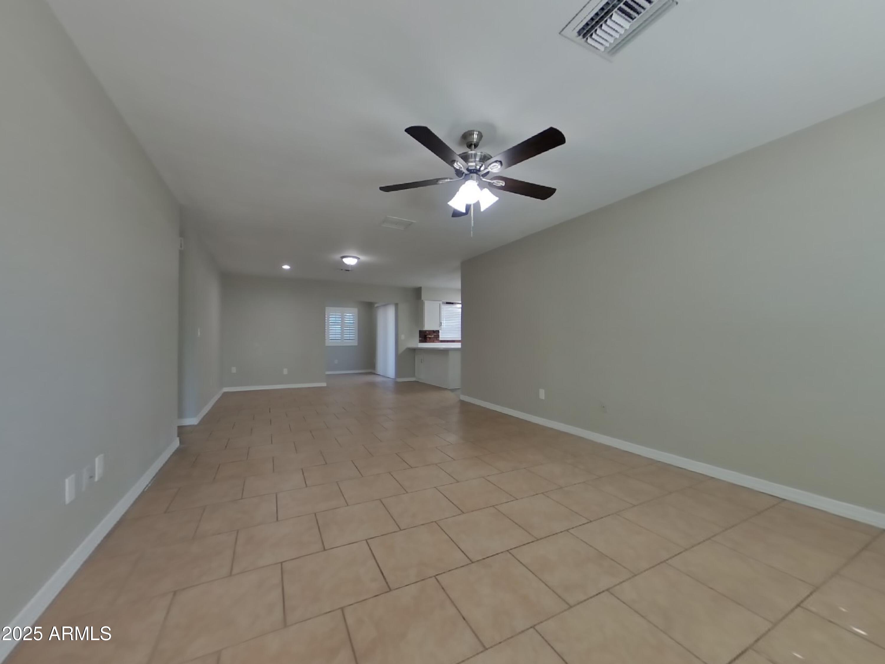 2108 W HERMOSA Drive