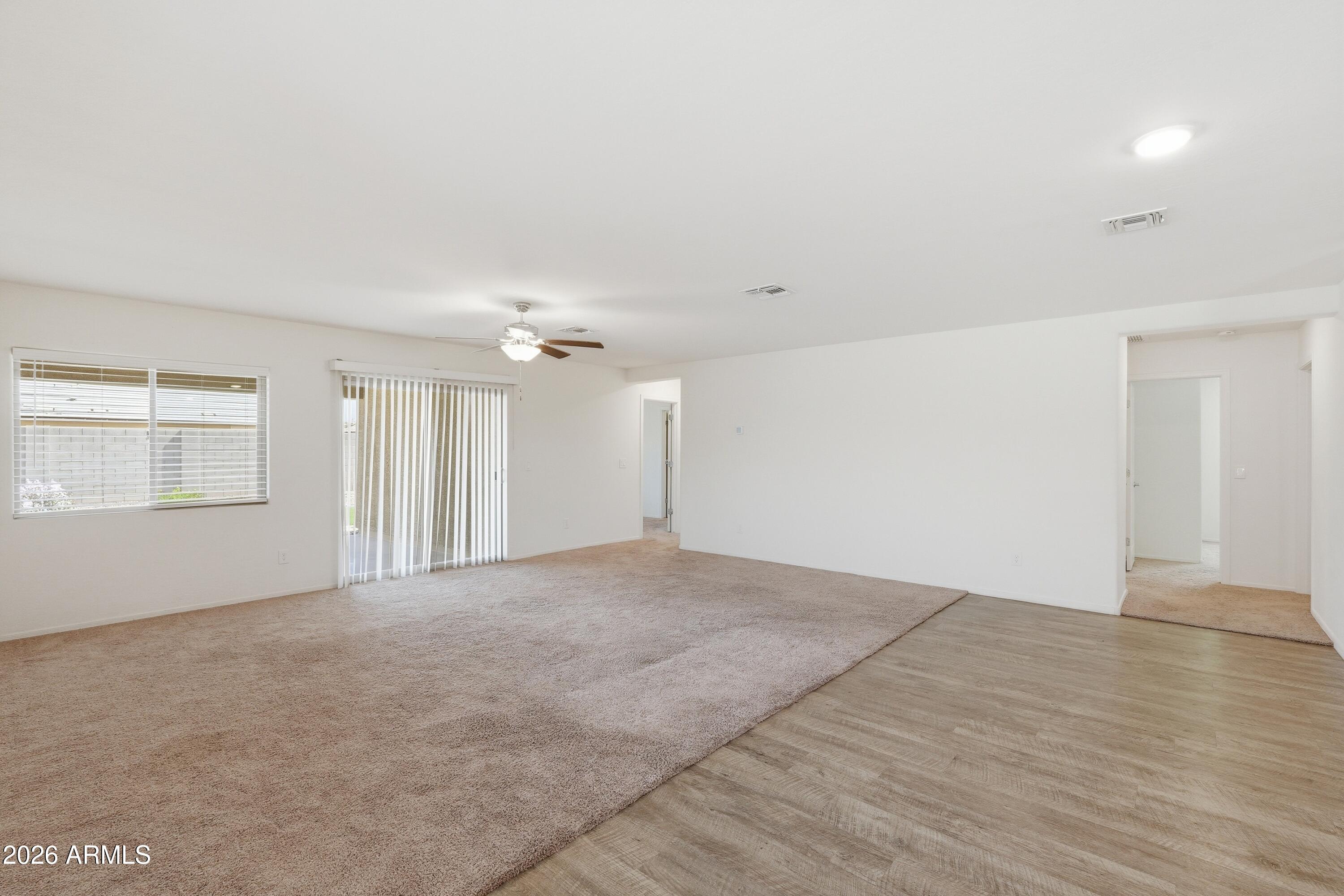 1552 E DEMAIN Drive