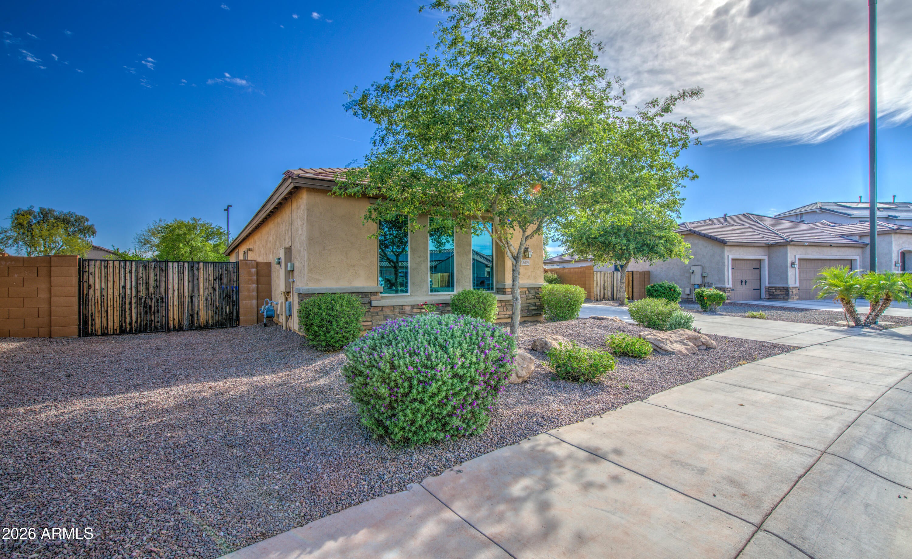 26119 W WAHALLA Lane