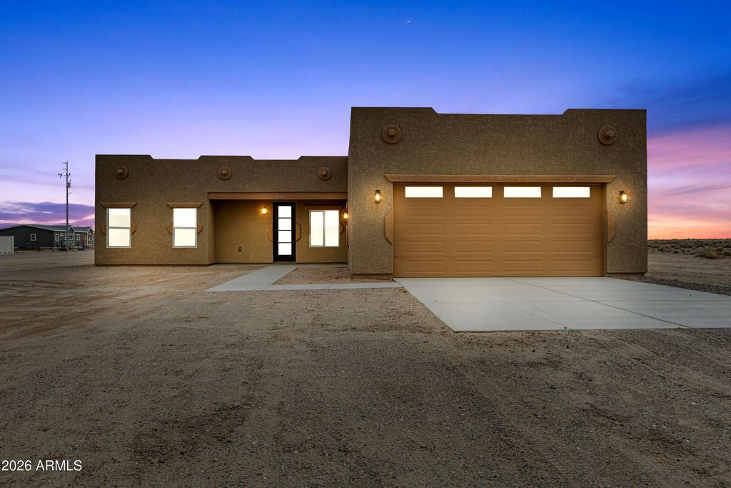 Photo of 38422 W Buckeye Road, Tonopah, AZ 85354 (MLS # 6944048)
