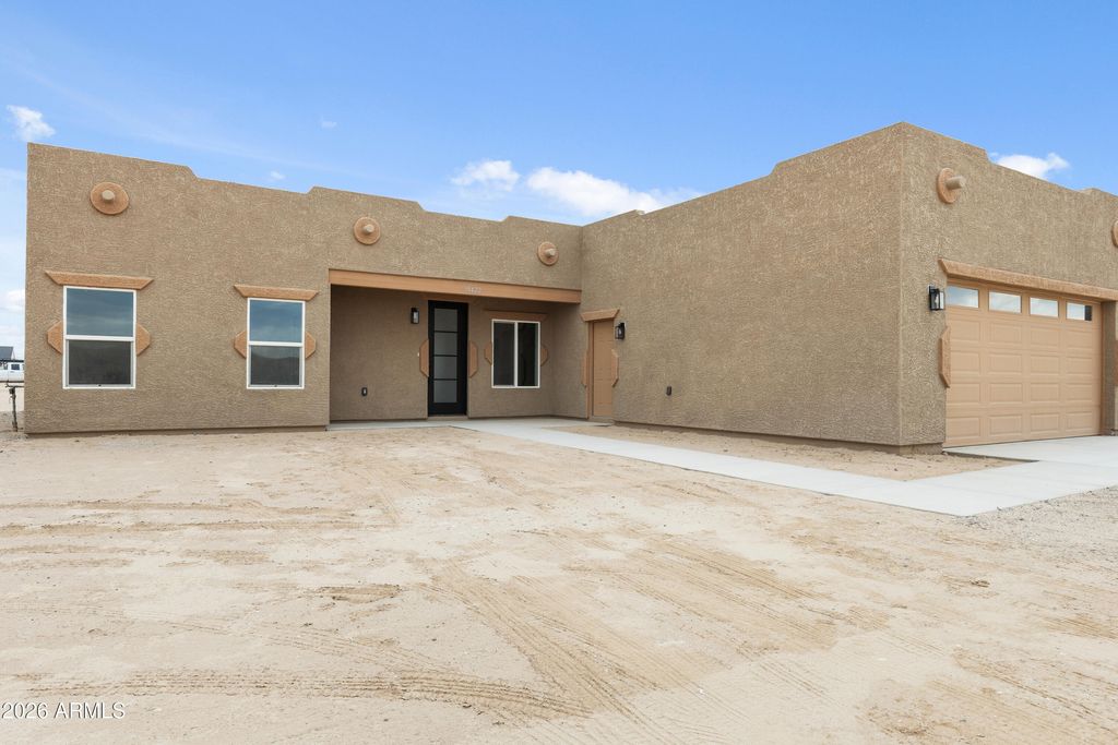 Photo of 38422 W Buckeye Road, Tonopah, AZ 85354 (MLS # 6944048)