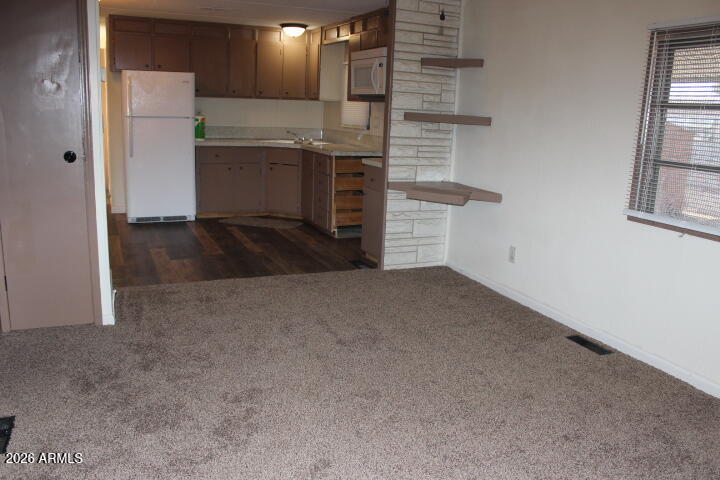 747 E Germann Road 104