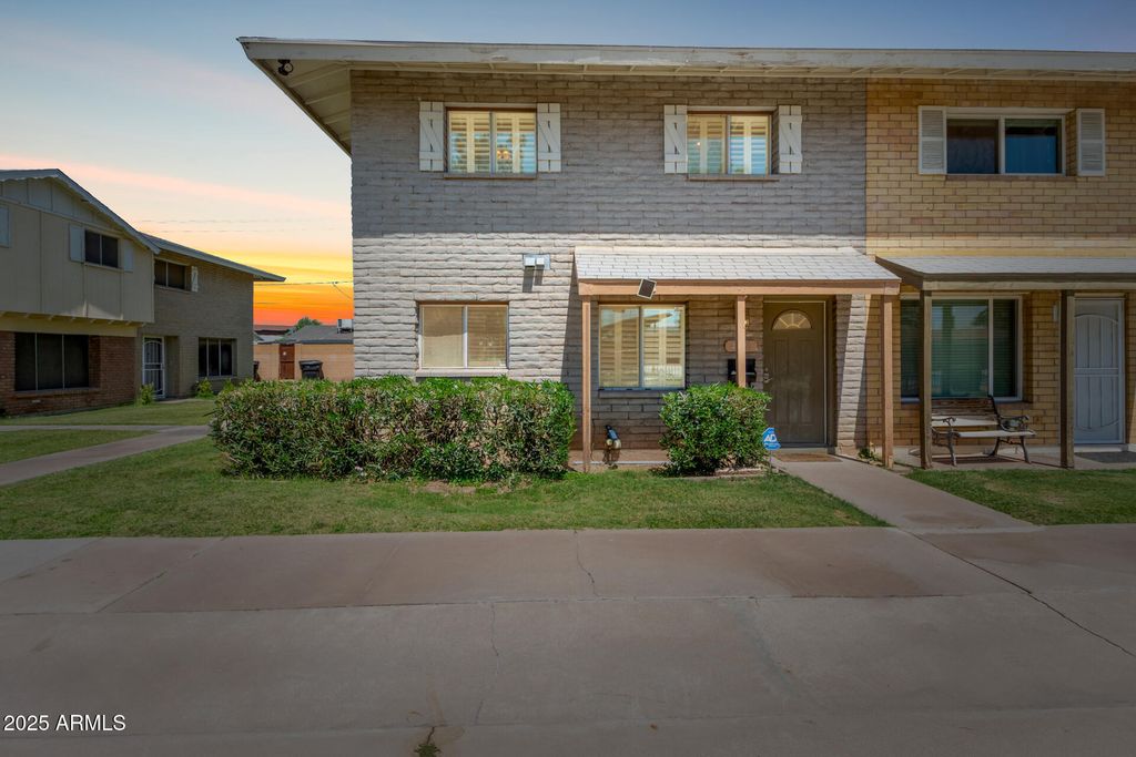 Photo of 4629 S Mill Avenue, Tempe, AZ 85282 (MLS # 6879678)