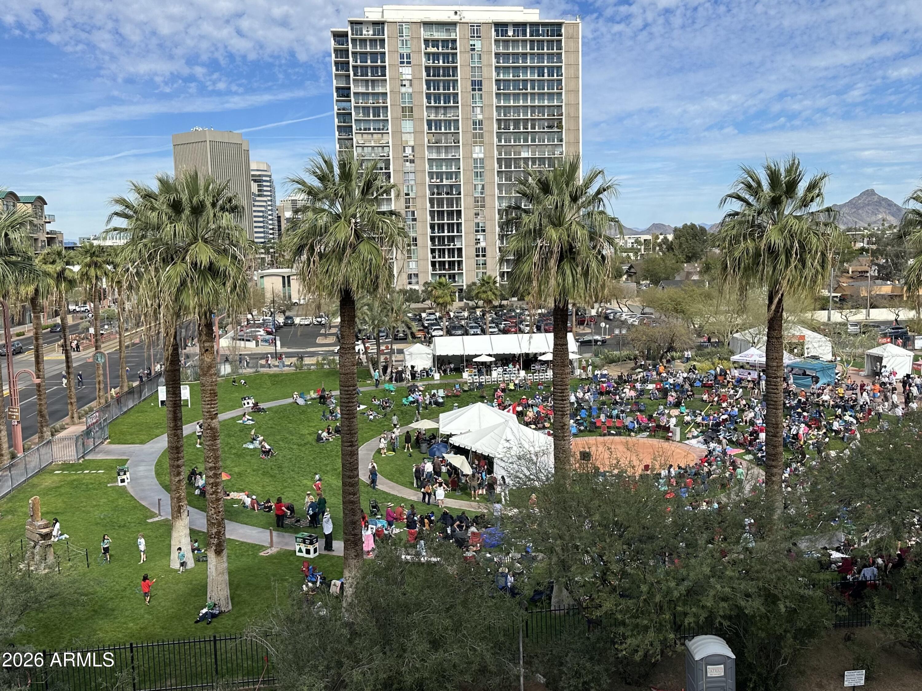 2201 N Central Avenue 5B