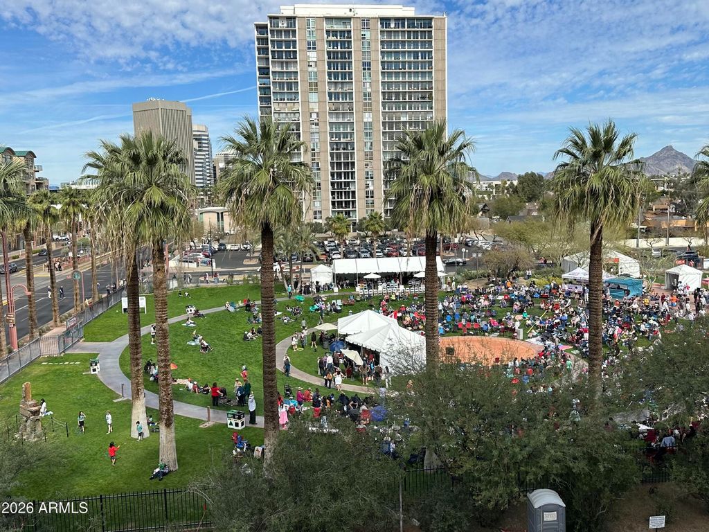 Photo of 2201 N Central Avenue #5B, Phoenix, AZ 85004 (MLS # 6841513)