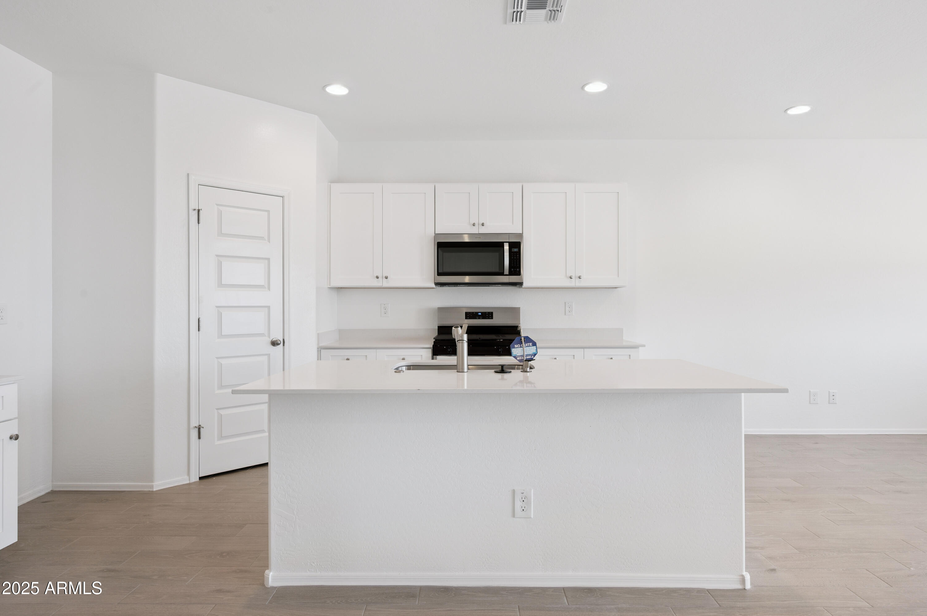 Properties 1 22068 N DAWN VIEW Drive