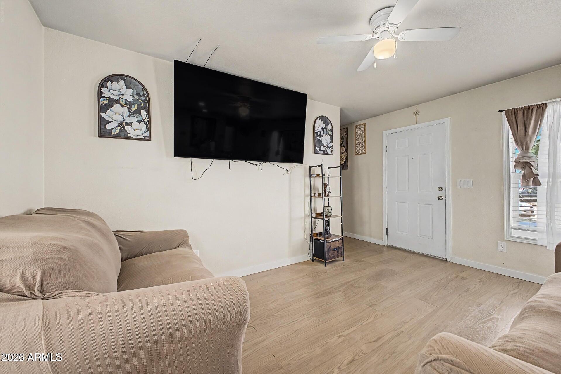 625 W MCKELLIPS -- 393