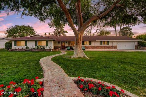 1831 E ROVEY Avenue Phoenix AZ 85016