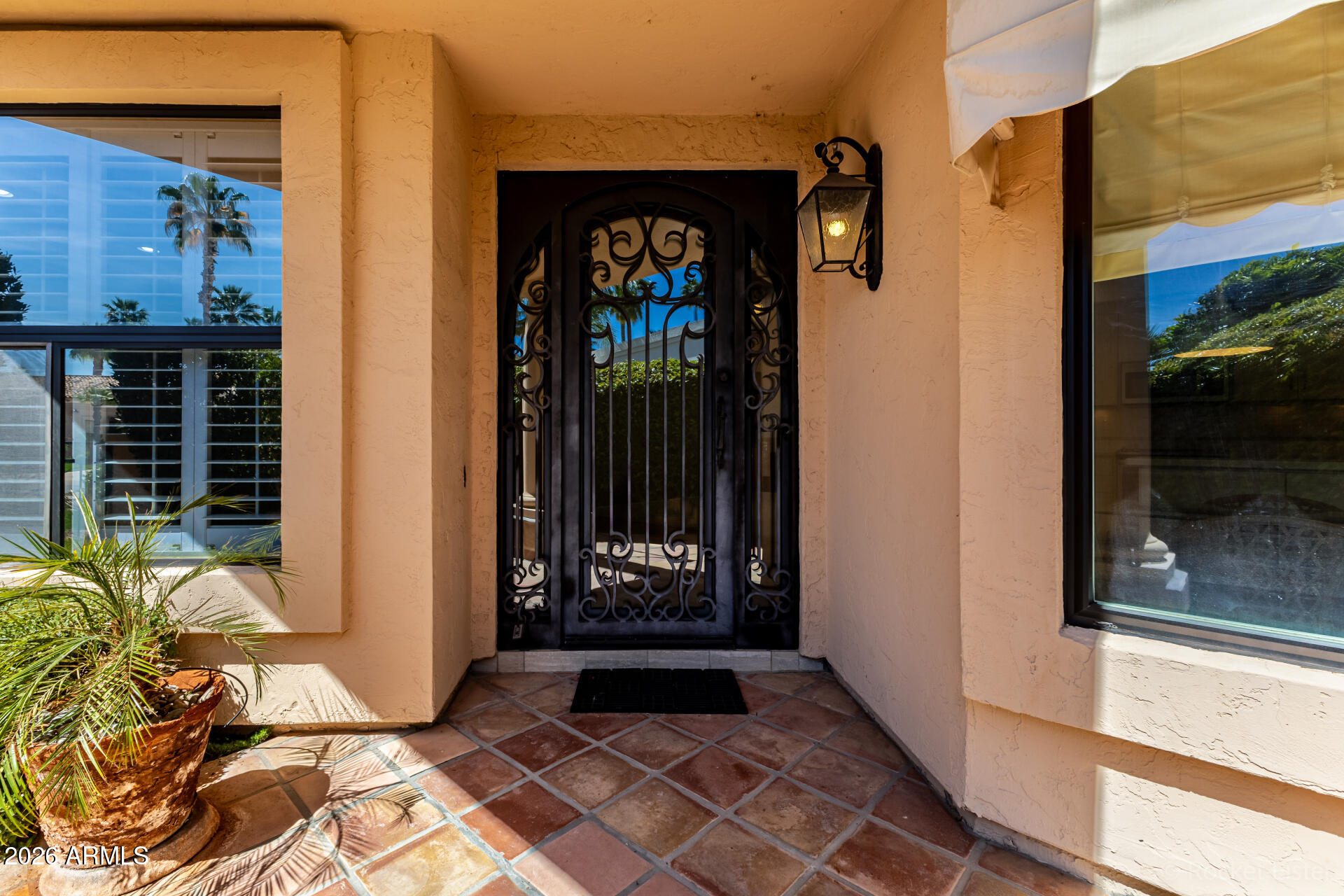 10068 E CINNABAR Avenue