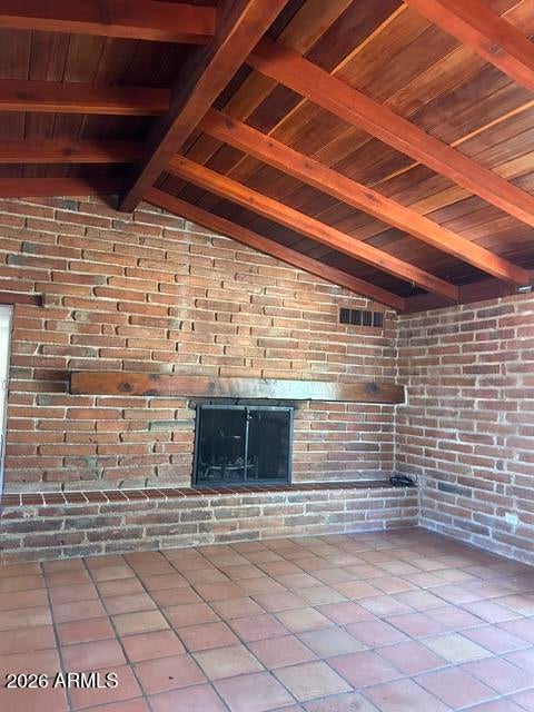 325 N COUNTRY CLUB Drive