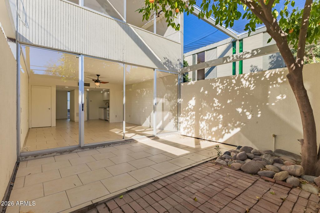 Photo of 4411 N 40th Street #55, Phoenix, AZ 85018 (MLS # 6976715)