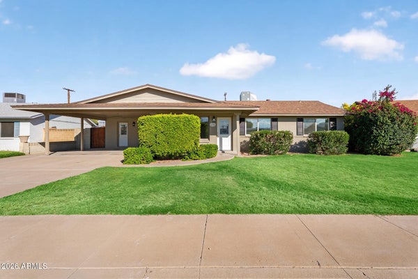 1735 N QUEENSBURY, MESA, AZ 85201 - Image 748e97f6630838df97e3d4dfc8a44911/3110420643