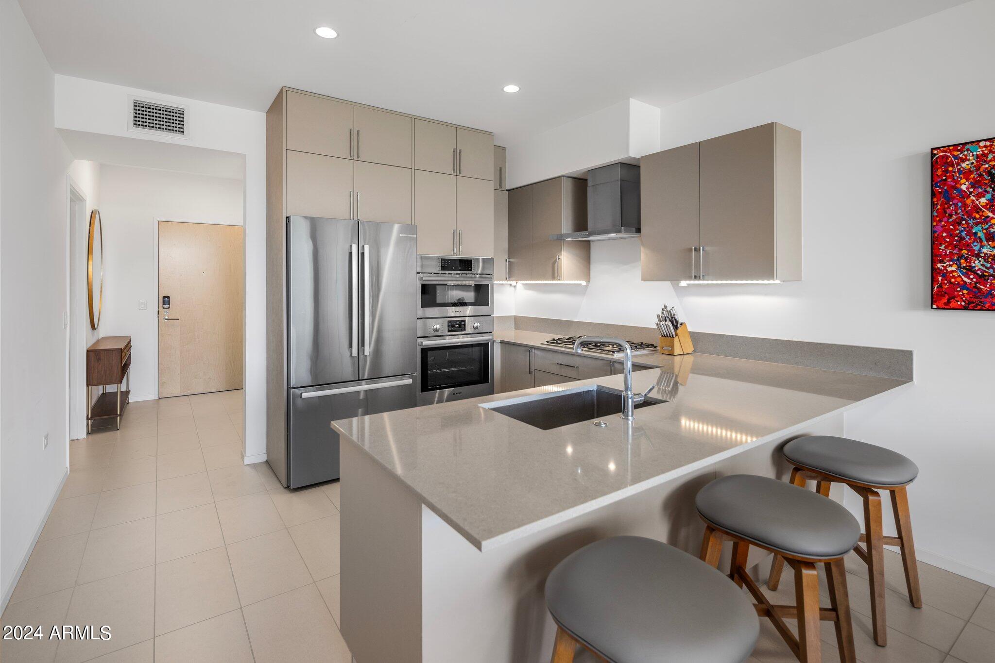 7180 E KIERLAND Boulevard 314