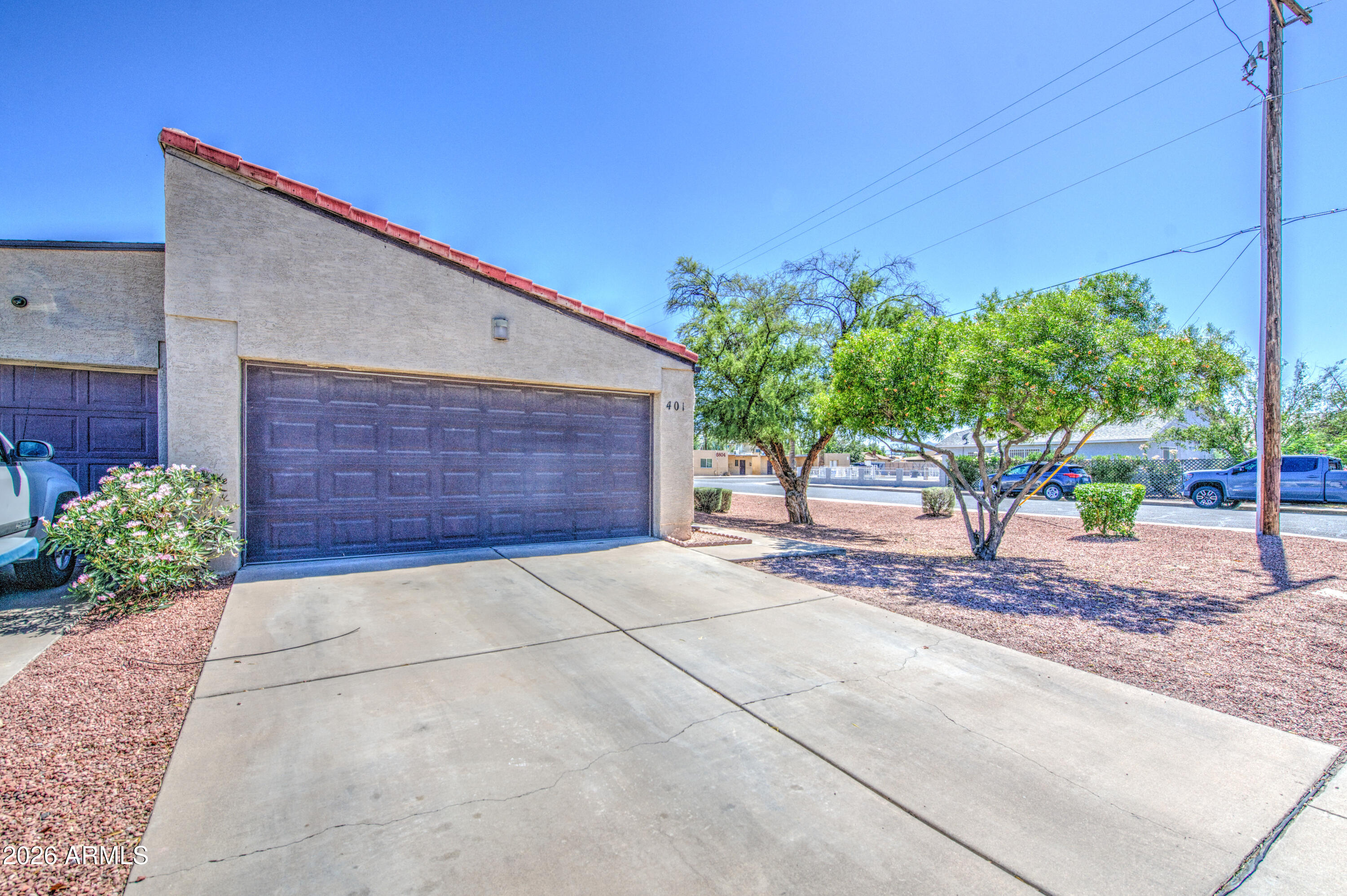 401 E Pecan Road