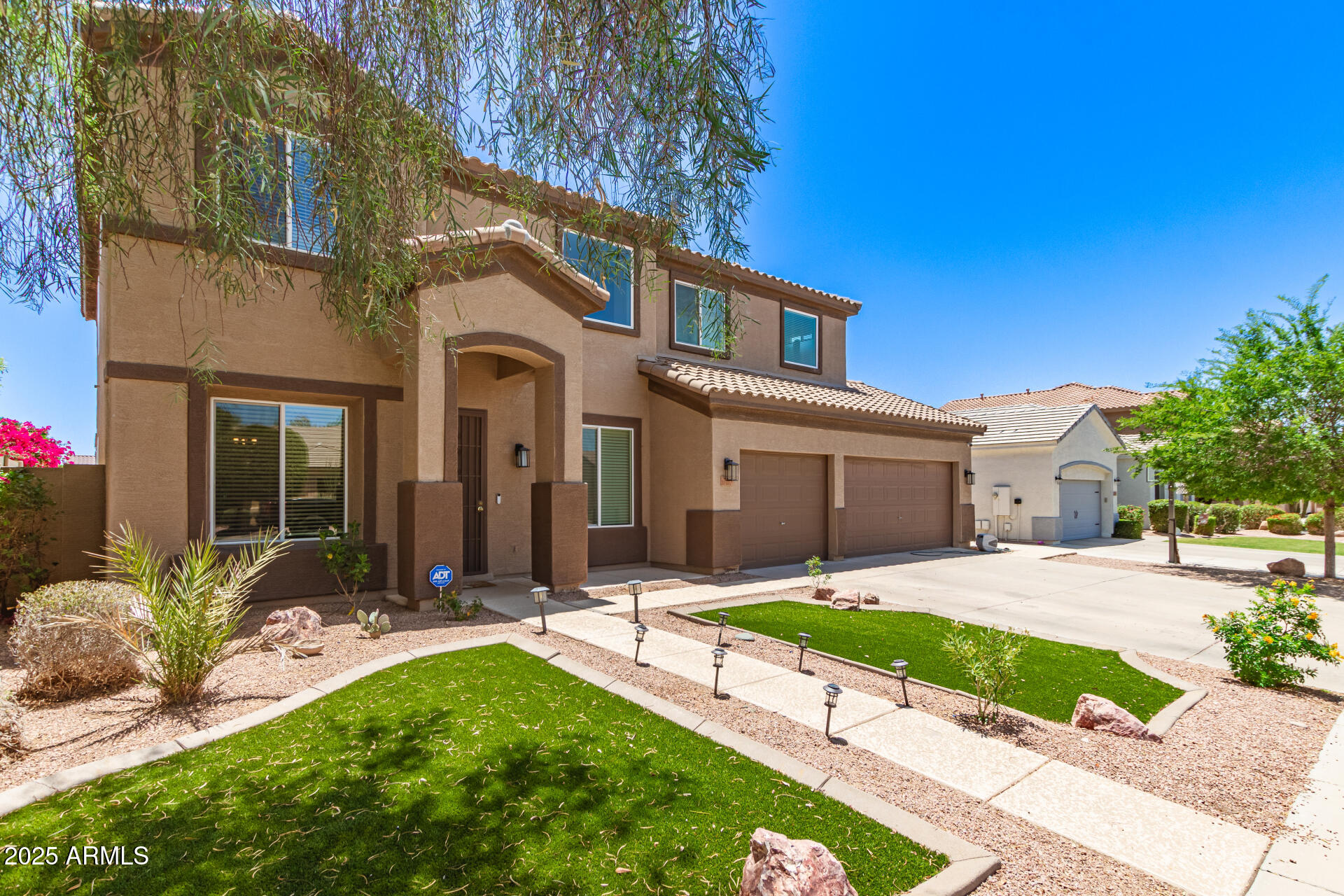 7385 W HONEYSUCKLE Drive