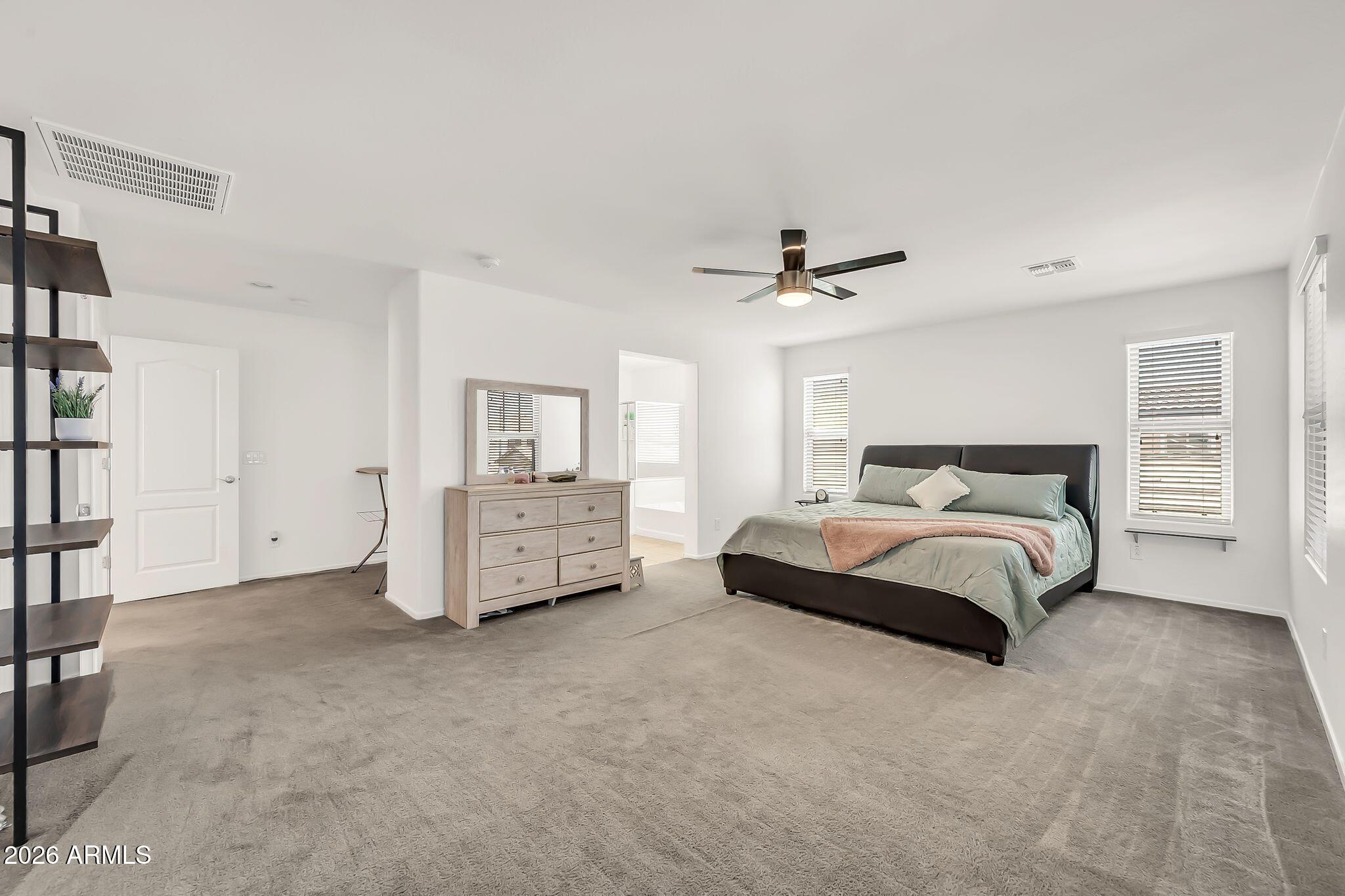 3529 N ARCO --