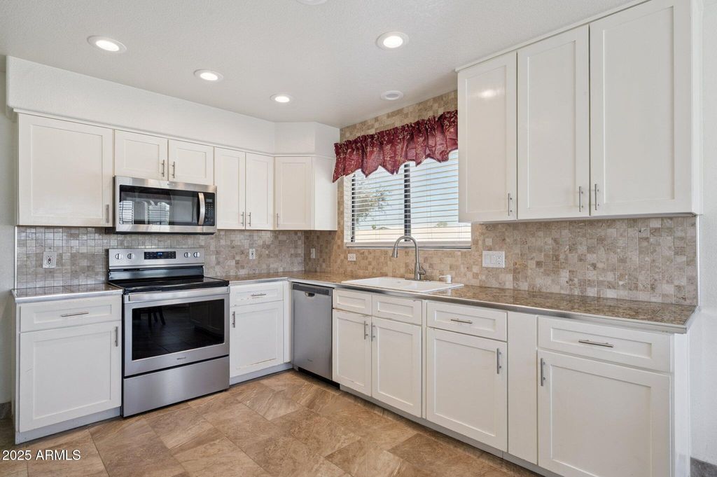 Photo of 20448 N 36th Drive, Glendale, AZ 85308 (MLS # 6931174)
