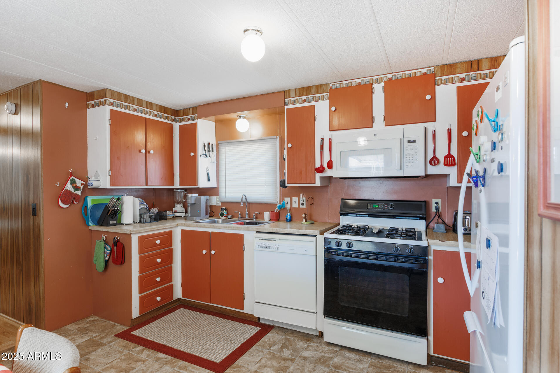 Casa Verde Estates - Residential