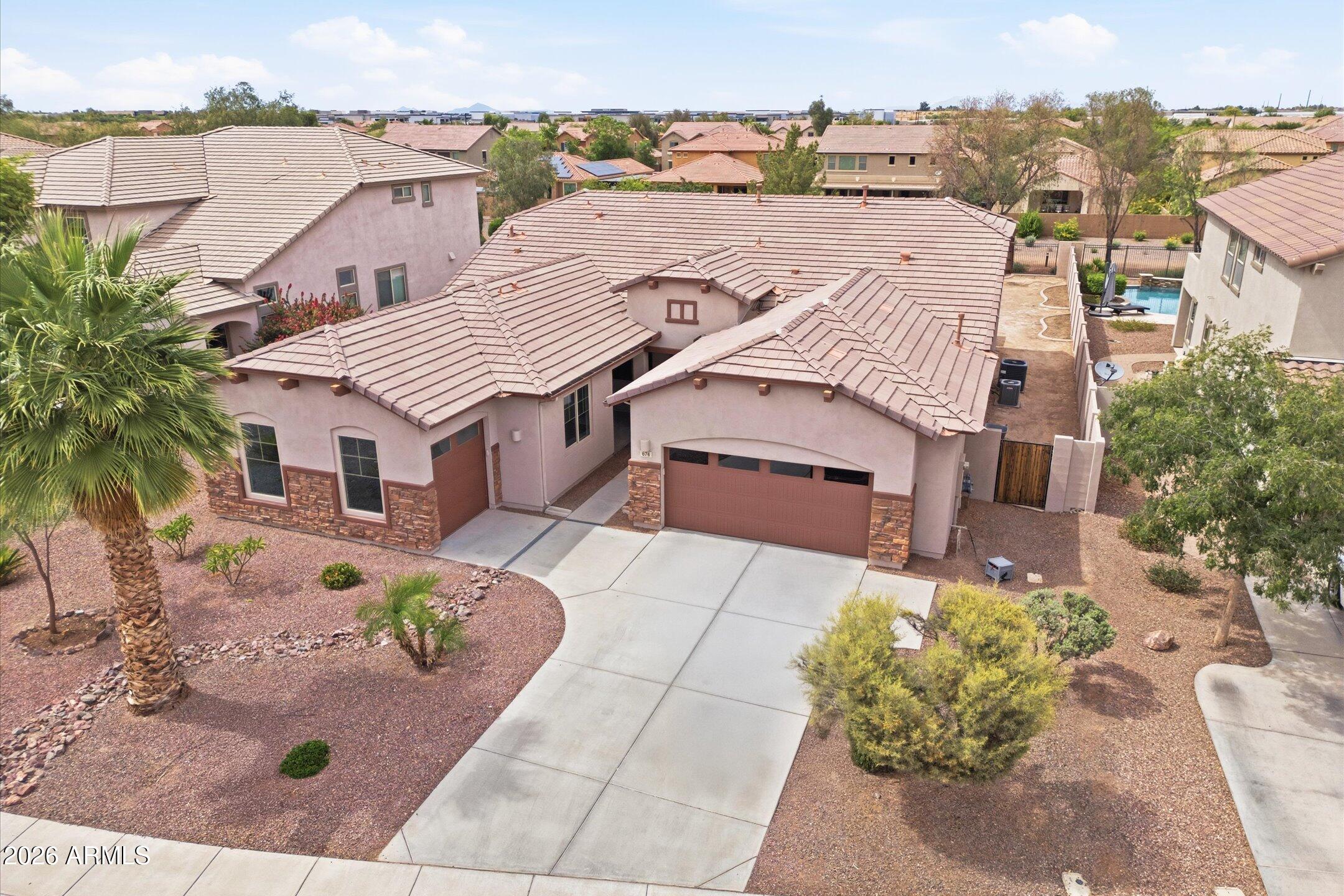 674 E Sipapu Drive