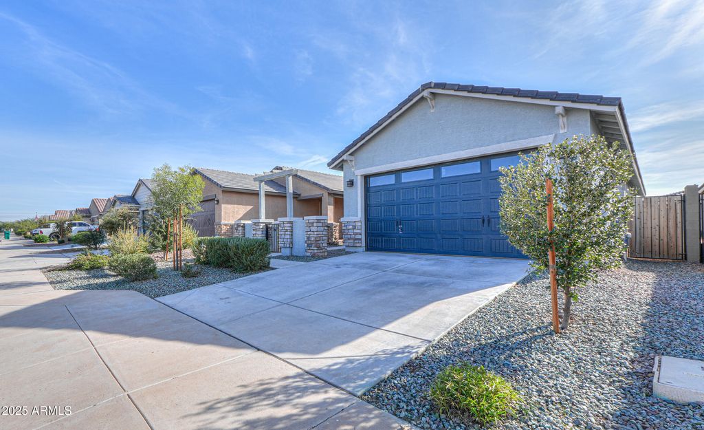 Photo of 40145 W Wade Drive, Maricopa, AZ 85138 (MLS # 6959487)