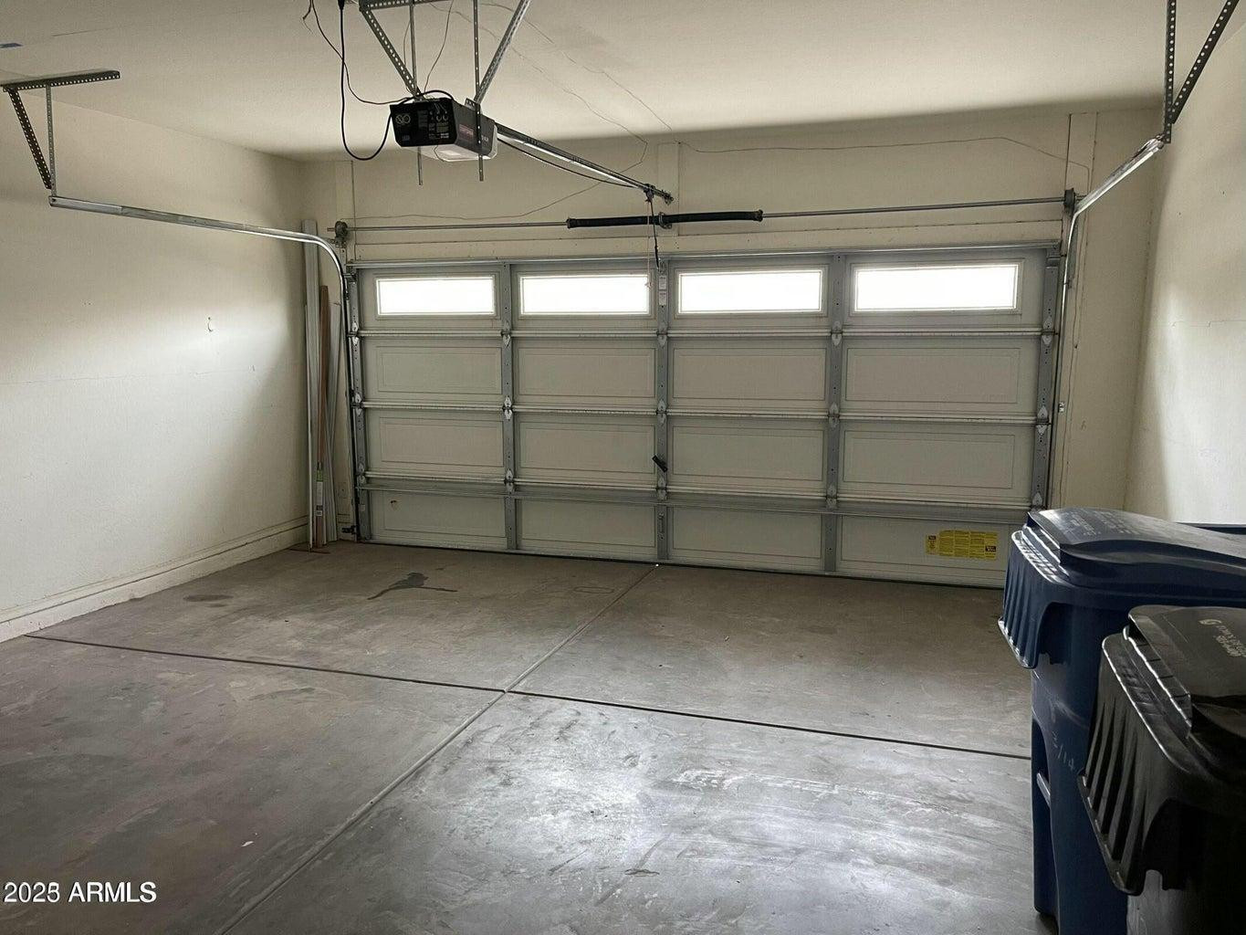 3117 S Southwind Drive