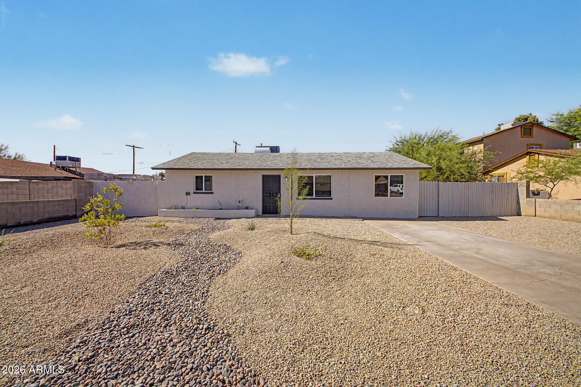 4044 W BURGESS Lane