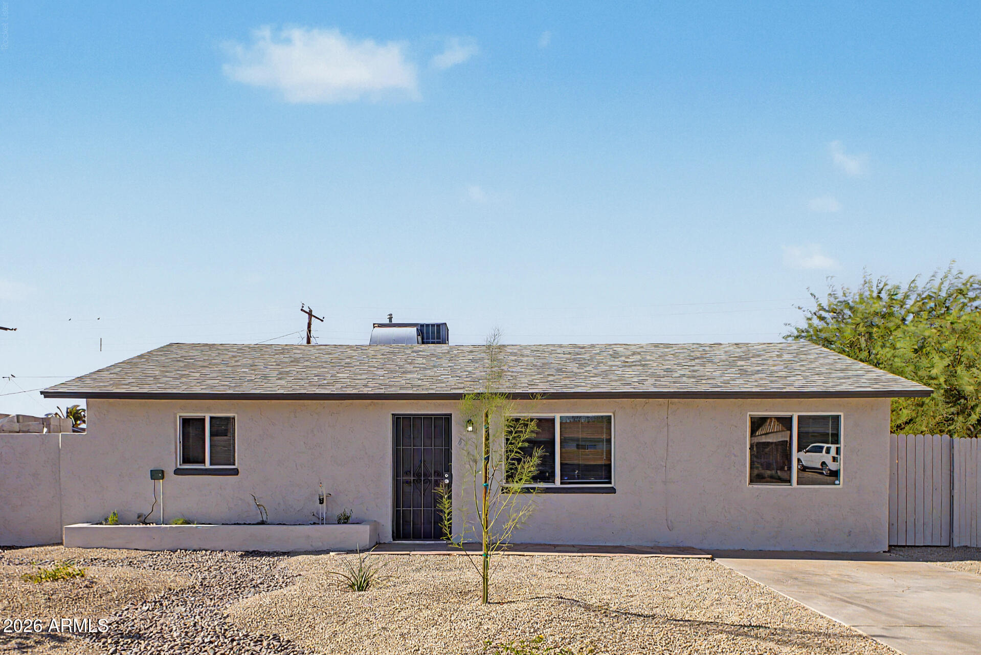 4044 W BURGESS Lane