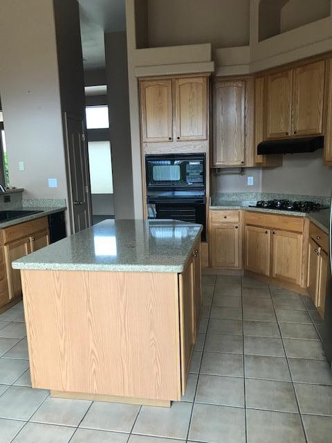 965 S Distant Hill Court