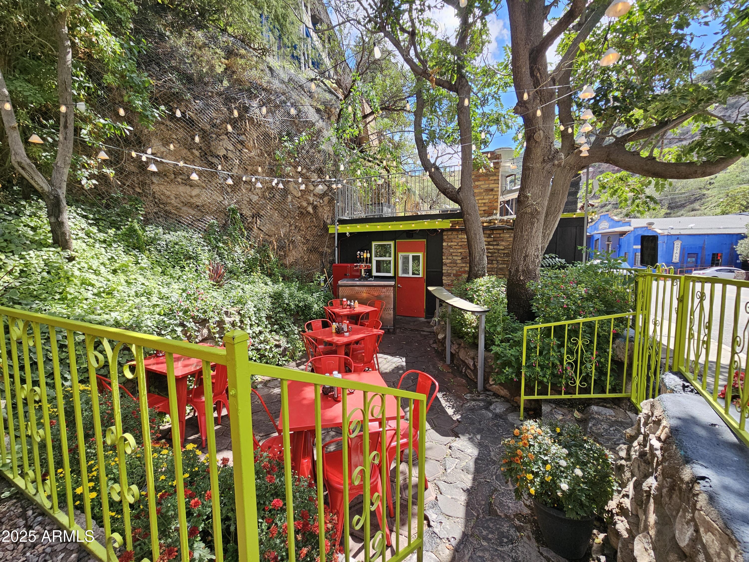 Bisbee - Commercial Sale