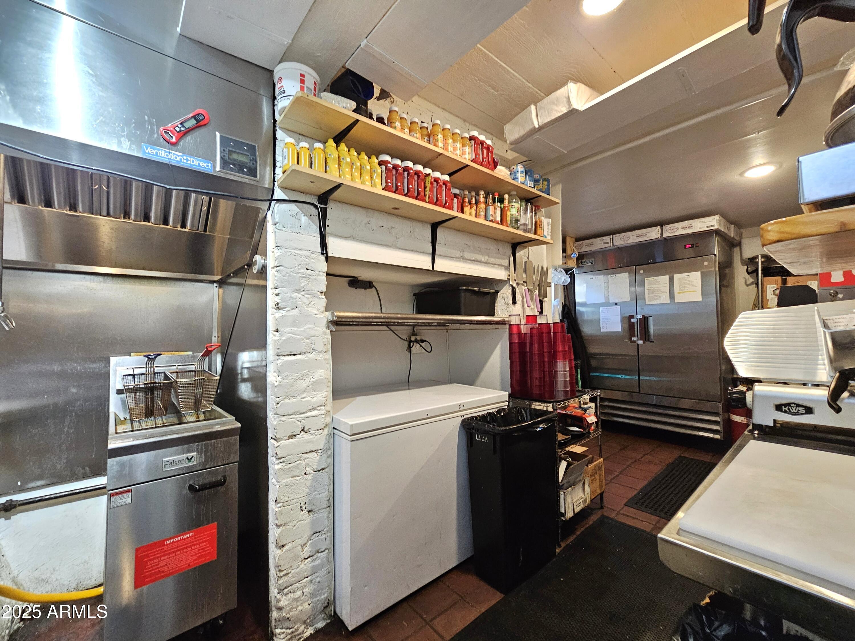 Bisbee - Commercial Sale