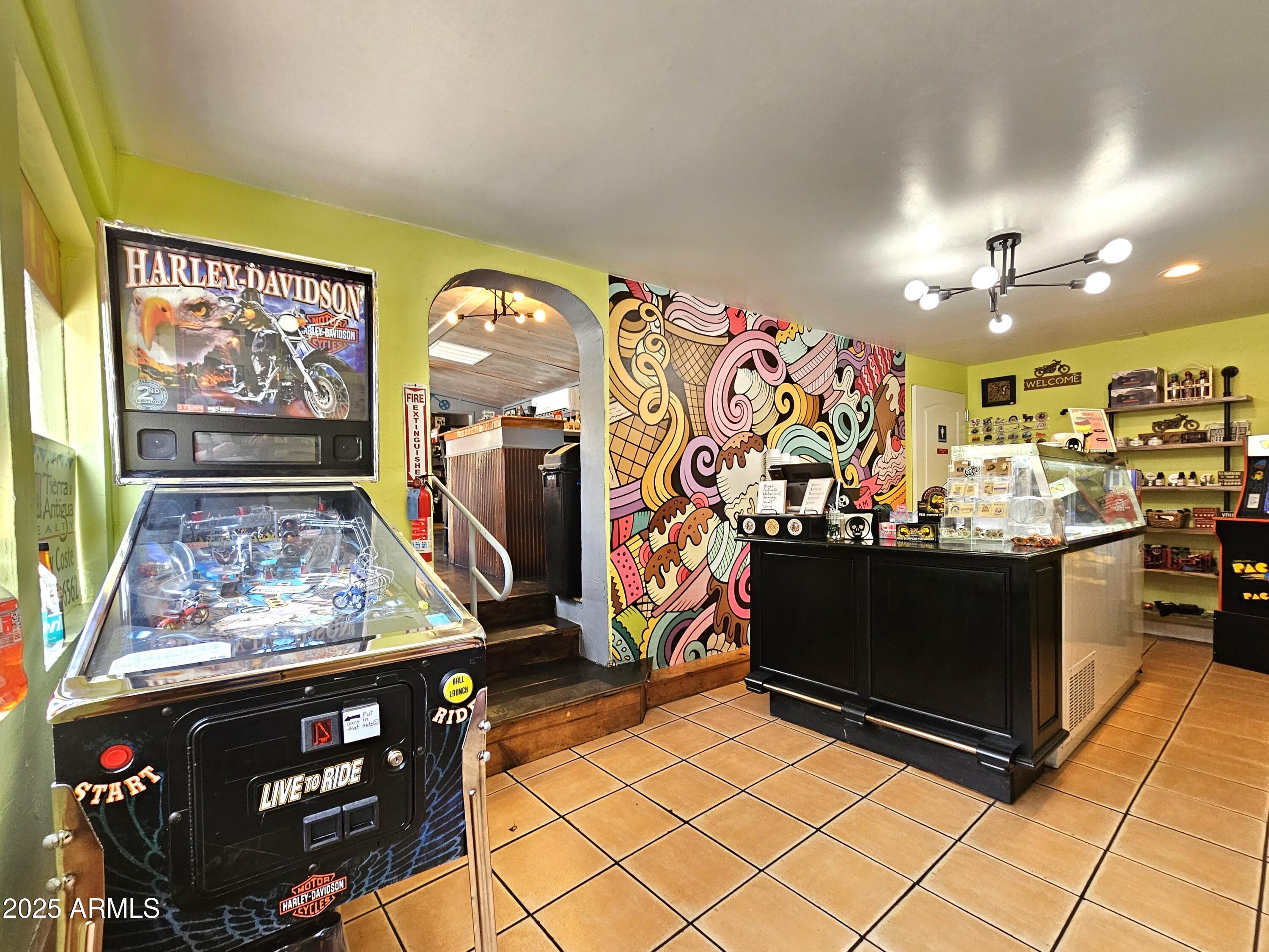 Bisbee - Commercial Sale