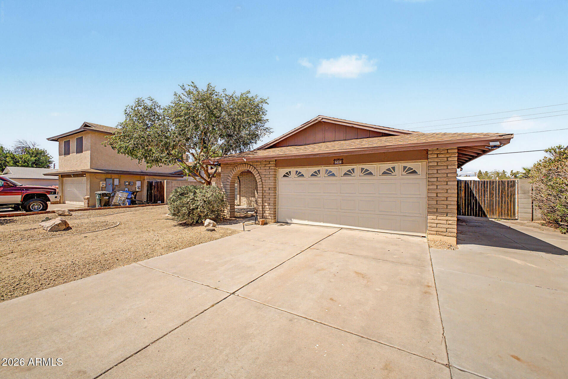 3410 W JUNIPER Avenue