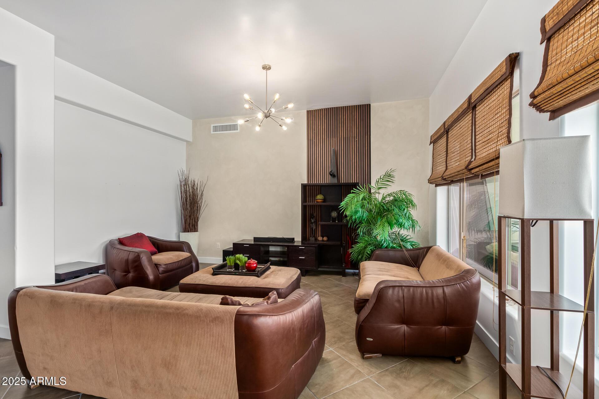 945 E Playa Del Norte Drive Unit 3004