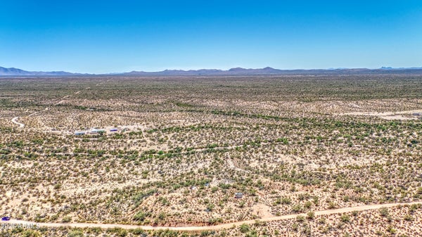 011X GARDENSHIRE RD, FLORENCE, AZ 85132 - Image 74aff7fc57caa67de3da9d576ca072b5/3823914407