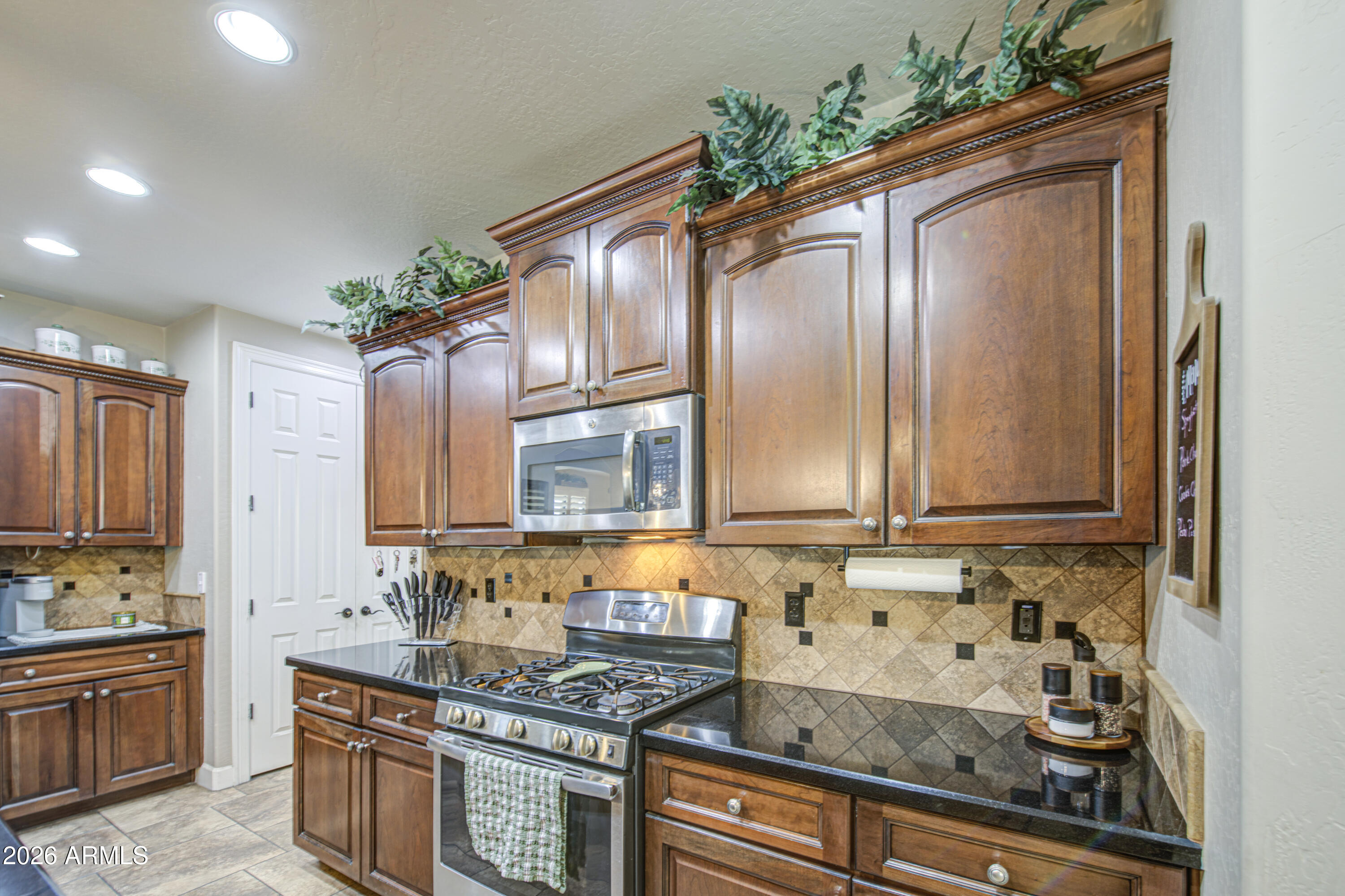 16146 W Devonshire Avenue